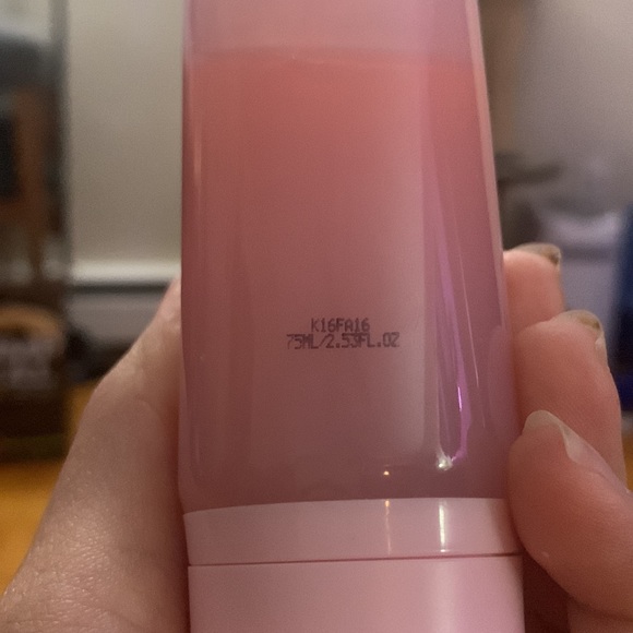 Glow Recipe Watermelon Glow Ultra-Fine Hydrating Mist - Picture 10 of 15